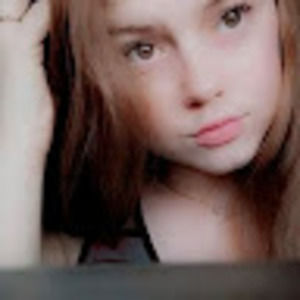 Meet your Posher, Charitie